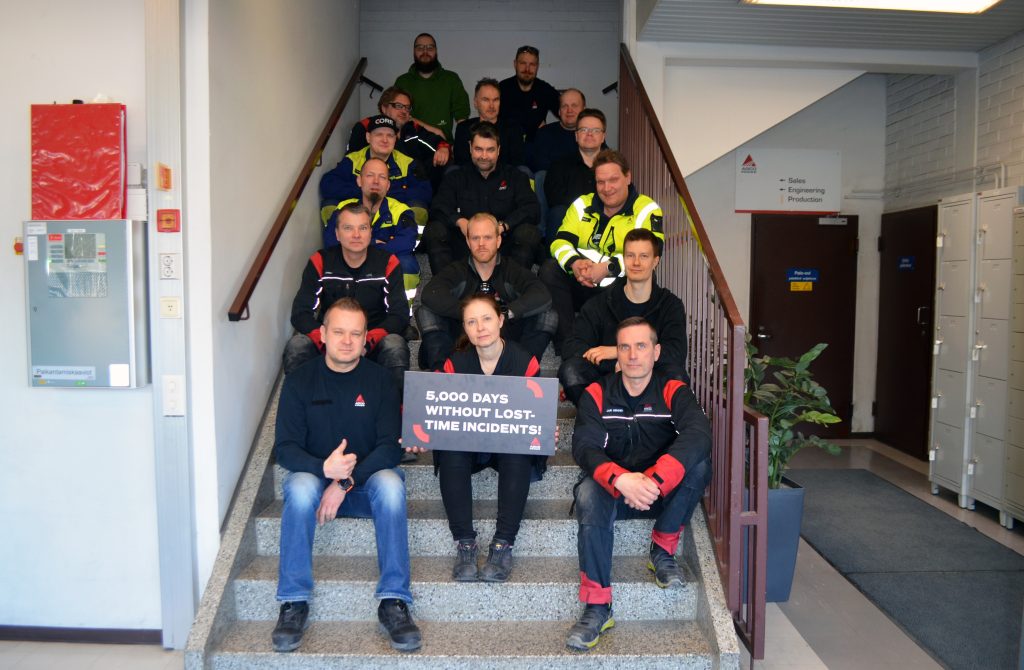 Osa Tesoman yksikön henkilökunnasta.